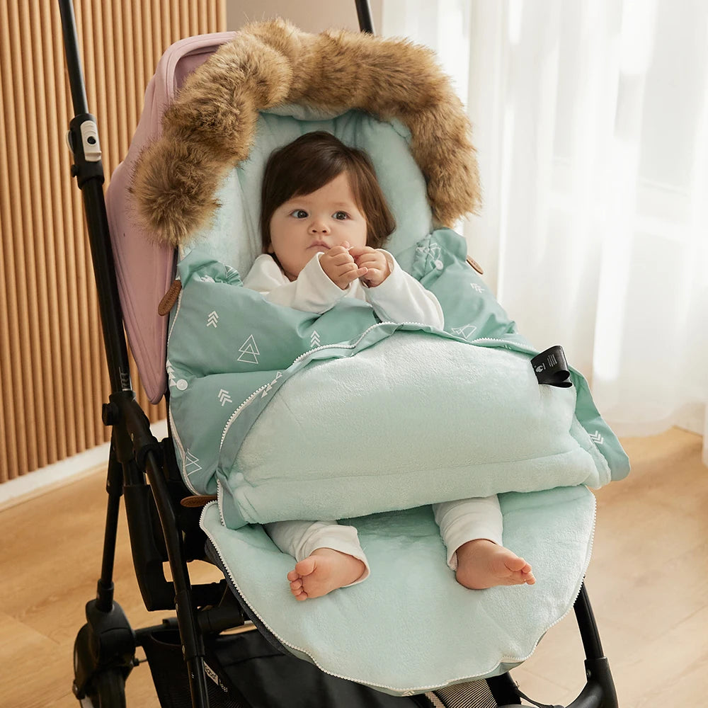 Baby Sleeping Bags Winter Thick Fur Collar Warm Footmuff for Universal Strollers Safety Seats Newborn Envelope for Discharge